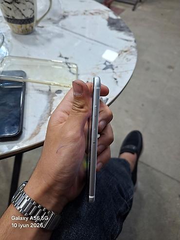 second son: IPhone SE, 64 GB, Ağ, Barmaq izi — 3