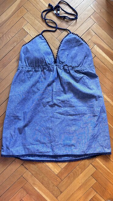 tommy hilfiger tank top: Top, veze se oko vrata, prelep kroj i divan materijal. Vel L