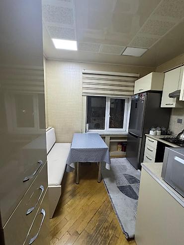 Mənzillərin satışı: Bakı, Bakıxanov qəs., 4 otaqlı, Köhnə tikili, 90 kv. m — 9