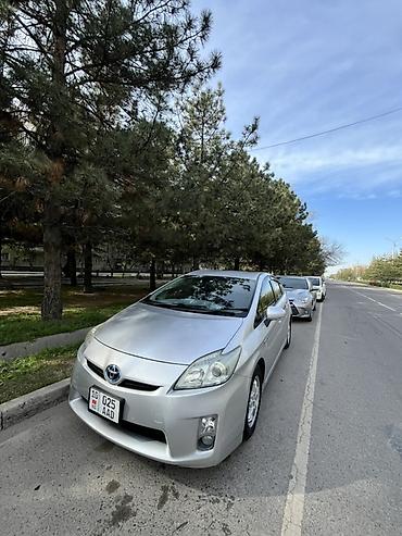 tayota progres: Toyota Prius: 2011 г., 1.8 л, Вариатор, Гибрид, Хэтчбэк — 1