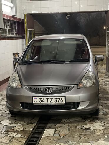 курсы бухгалтерского учета в бишкеке отзывы: Honda Fit: 2006 г., 1.3 л, Вариатор, Бензин, Хэтчбэк