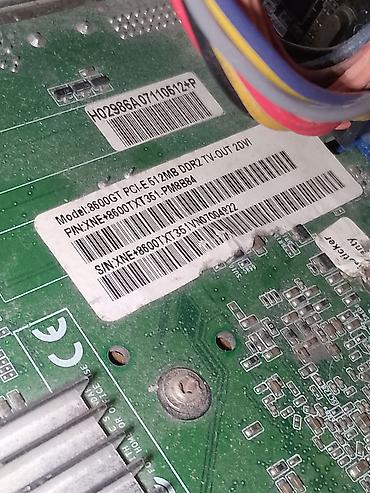 Masaüstü kompüterlər və iş stansiyaları: Stolüstü kompüter + monitor dəsti Sistem bloku: - Korpus: iNtex Nova — 4
