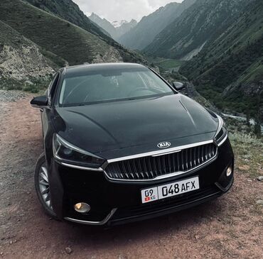 купить киа к7 в бишкеке: Элегантный черный седан Kia K7. Автомобиль оснащен стильной