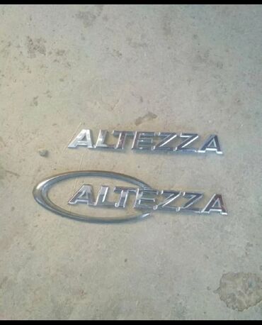 боковые зеркала 210: Продаю шильдик надпись altetzza в багажник багажника SXE10 GXE10 JCE10