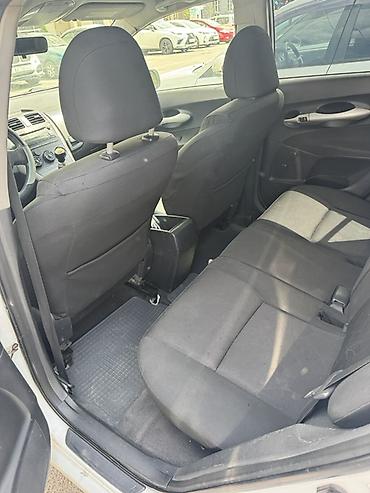 auris: Toyota Auris: 2008 г., Механика, Бензин, Хэтчбэк — 5