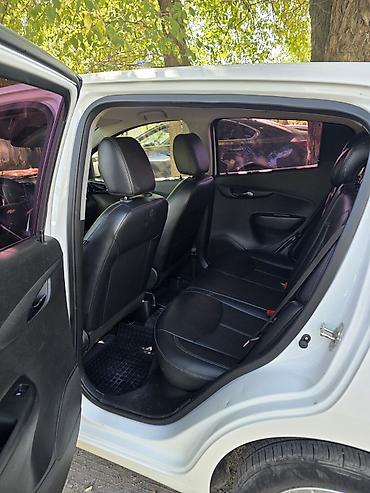 gak aion s: Chevrolet Spark: 2017 г., 1 л, Автомат, Бензин, Универсал — 9