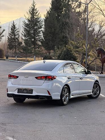 Hyundai: Hyundai Sonata: 2019 г., 2.4 л, Автомат, Бензин, Седан — 4