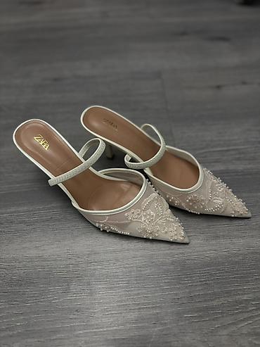 zara каблуки: Туфли, 37, Zara, Б/у, цвет - Белый, Платная доставка, Самовывоз — 1