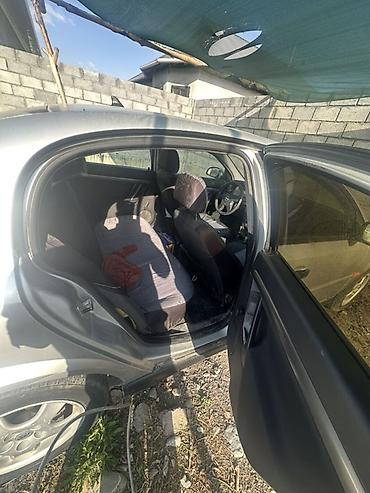 салон на гольф 4: Opel Vectra: 2002 г., Механика, Седан — 3