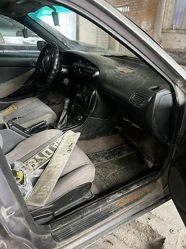Mazda XEDOS 6: 1993 г., 2 л, Механика, Бензин, Седан
