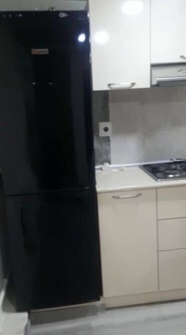 Uzunmüddətli kirayə mənzillər: Tibb Universitetin yanı 2 otağa düzəlmə mənzil əşyalı kirayə — 10