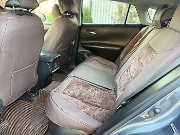 Toyota: Toyota Venza: 2021 г., 2.5 л, Вариатор, Гибрид, Внедорожник — 10