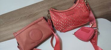 Torbe: Tašnice moje .Cene od 700 do 2500 kožna crna Mango — 11