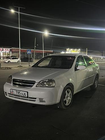 Chevrolet Lacetti: 2008 г., 1.4 л, Механика, Бензин, Седан