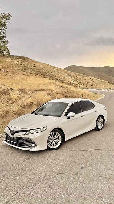 corolla 2018: Toyota Camry: 2018 г., 3.5 л, Автомат, Бензин, Седан — 2