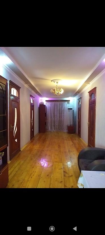 Uzunmüddətli kirayə mənzillər: Həyətyanı torpaq sahəsi 1 hektardır. Həyətdə bir böyük tövlə, 3 dam, 1 — 7