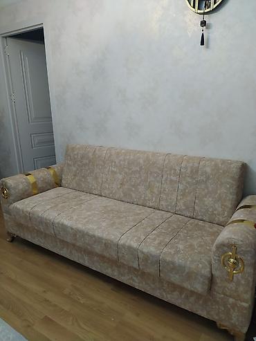 ev qizdiricilar: Klassik üslubda geniş üçoturacaqlı divan.təzə divandi. - Rəng — 1