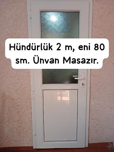 сырдуу бал: PVC qapı - Ölçülər: hündürlük 2 m, eni 80 sm - Material: ağ PVC — 1