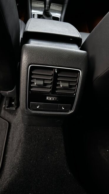 Volkswagen: Volkswagen Passat: 2018 г., 2 л, Автомат, Бензин, Седан — 11