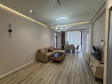 gence sadilli: Zümrüd Residence-də 3 otaqlı mənzil kirayə • Yer: Nərimanov və — 2