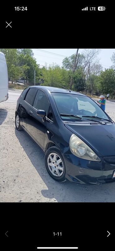 срочно срочно продам машину: Honda Jazz: 2007 г., 1.5 л, Вариатор, Газ, Хэтчбэк
