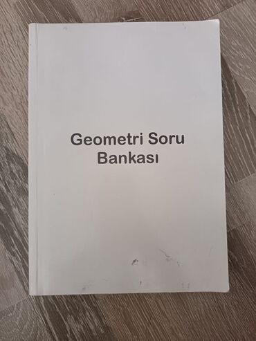 Digər məktəb dərslikləri: 8dənəsi orginal dı hamısının vəziyəti yaxşıdı — 28