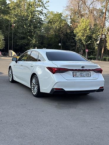 byd e2 2025: Toyota Avalon: 2019 г., 2.5 л, Гибрид, Седан — 8