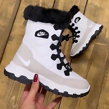 pull and bear cizme srbija: Nike čizme snegarice NOVO Novo Brojevi 36 do 41 fb Moja Kupovina 1 — 2