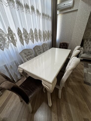 Masa və oturacaq dəstləri: Qonaq otağı üçün, İşlənmiş, Açılmayan, Dördbucaq masa, 8 stul -da lalafo.az — 3 Masa və oturacaq dəstləri: Qonaq otağı üçün, İşlənmiş, Açılmayan, Dördbucaq masa, 8 stul — 3