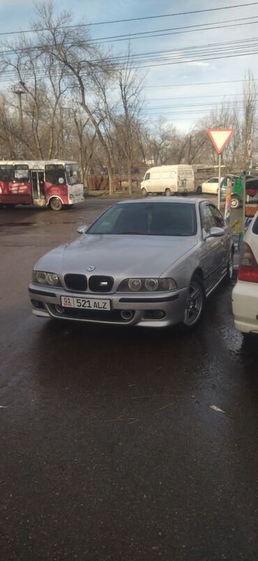 меняю на легковое авто: BMW 5 series: 1996 г., 2.5 л, Механика, Бензин