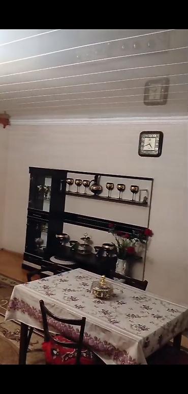 Qonaq otağı dəstləri: Bina evi satılır -Ünvan: Gəncə şəhəri, 1-ci mikrorayon, 2-ci bina — 3