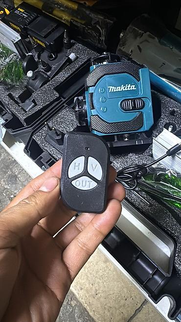 Лазерные уровни: Лазерный нивелир с зеленым лучом в комплекте с защитным оранжевым — 8