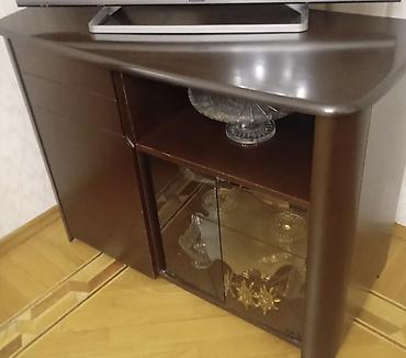 servant: İşlənmiş, Masa və oturacaqlar, TV stend, Dolab — 2