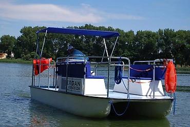 Водный транспорт: Катер, понтонный катер. Изготовление по заказу на заводе — 26