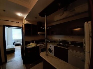 Uzunmüddətli kirayə mənzillər: Həzi Aslanov metro stansiyası yaxınlığında,Akkord MMC-in binasında 2 — 19