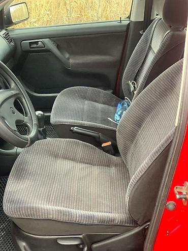 Volkswagen: Volkswagen Golf: 1994 г., 1.6 л, Механика, Бензин, Хэтчбэк — 7