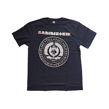 Футболки: Предлагаем вашему вниманию качественный мерч! Приобретая мерч, человек — 12