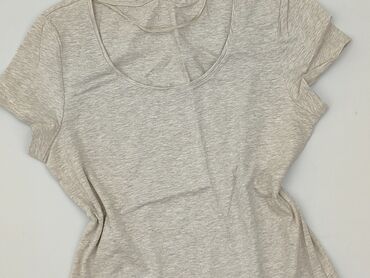 Жінкам: Футболка жіноча, розмір M