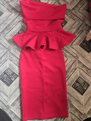 Вечерние платья: Сезон корпоративных вечеринок начался в связи с этим распродают свои — 8