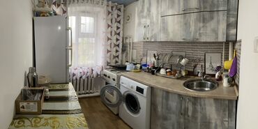 комната с подселением ошский рынок: 2 комнаты, 40 м², 105 серия, 4 этаж, Косметический ремонт