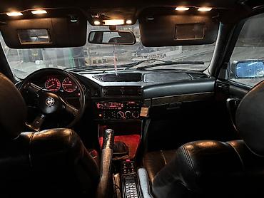 BMW: BMW 525: 1991 г., 3 л, Механика, Седан — 8