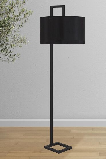 Qida məhsulları: Minimalist dizayna malik döşəmə lampası - Rəng: mat qara metal