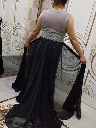 Ziyafət donları: Zərif axşam/ziyafət geyimi - Rəng: gümüşü boz krujeva əsas, qara — 12