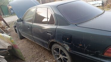 брызговик на камри 70: Toyota Camry: 1993 г., 2 л, Бензин, Седан