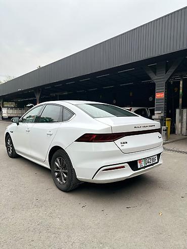 BYD: BYD Qin: 2021 г., Автомат, Электромобиль, Седан — 6