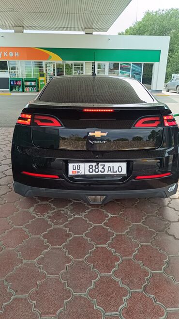 купить багажник на крышу авто в бишкеке: Продается Chevrolet Volt черного цвета. Этот электромобиль с гибридным