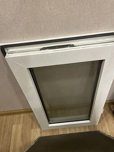 Plastik pəncərə yarpağı (açılan qanad) - Material: ağ PVC profil -