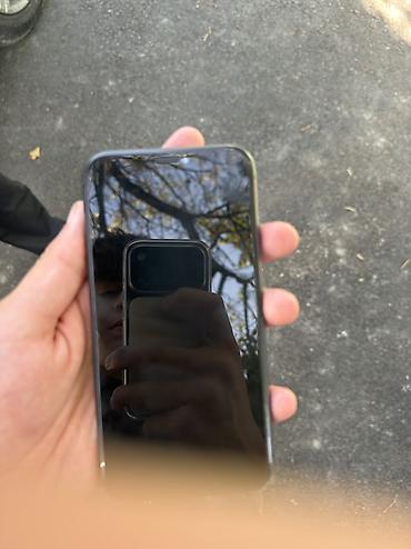 xiaomi mix fold 4: IPhone 11, 64 GB — 5
