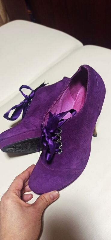 ботинки 35: Ботинки и ботильоны 35.5, цвет - Фиолетовый