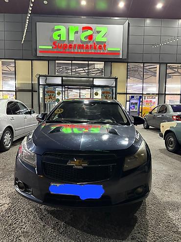 volkswagen passat 1: Chevrolet Cruze: 1.4 л | 2014 г. 286000 км Седан — 1